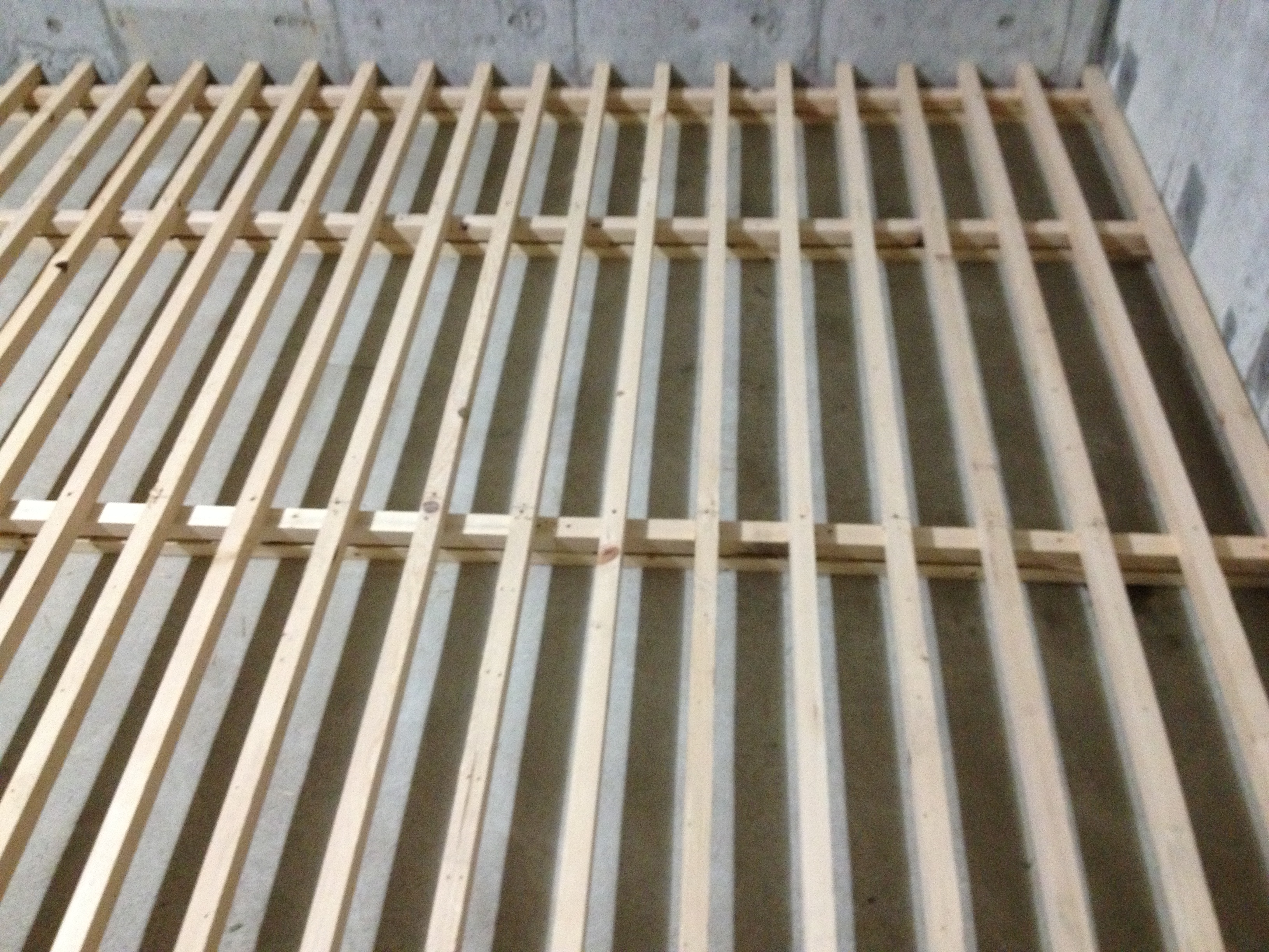 地下室 内装床工事 町田 相模原のリフォーム店